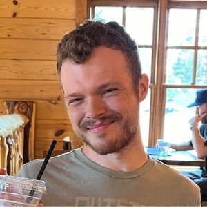 Meet your Posher, Chase